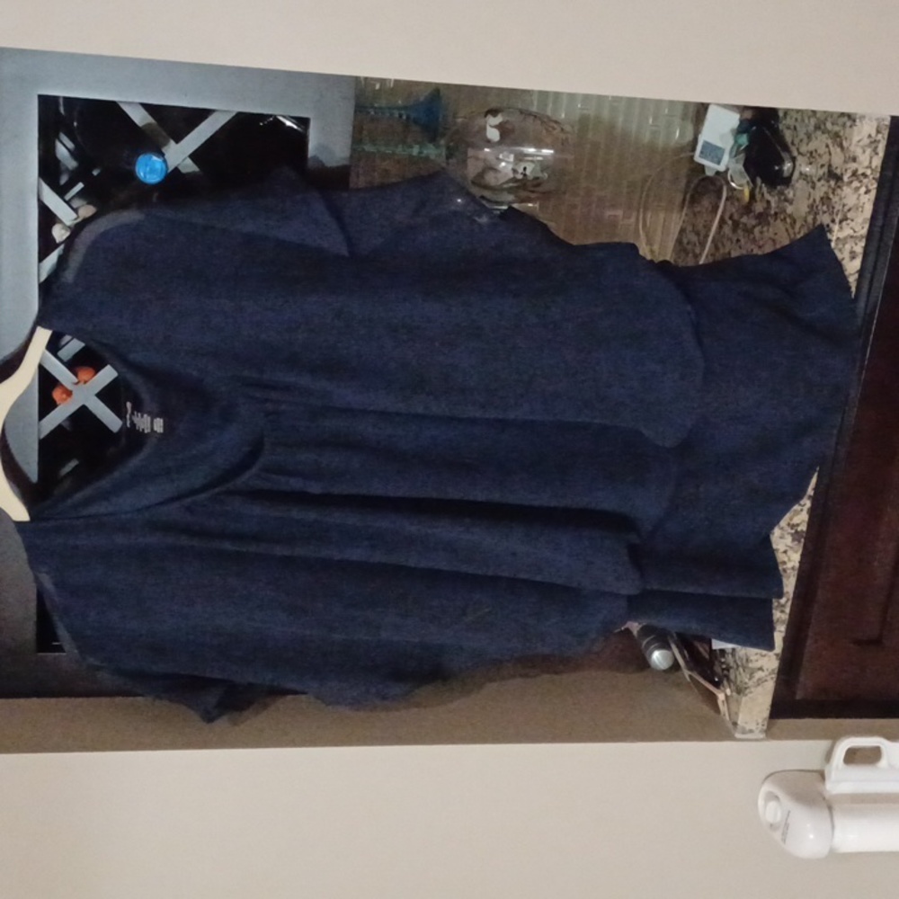 Navy blue top with elastic bottom